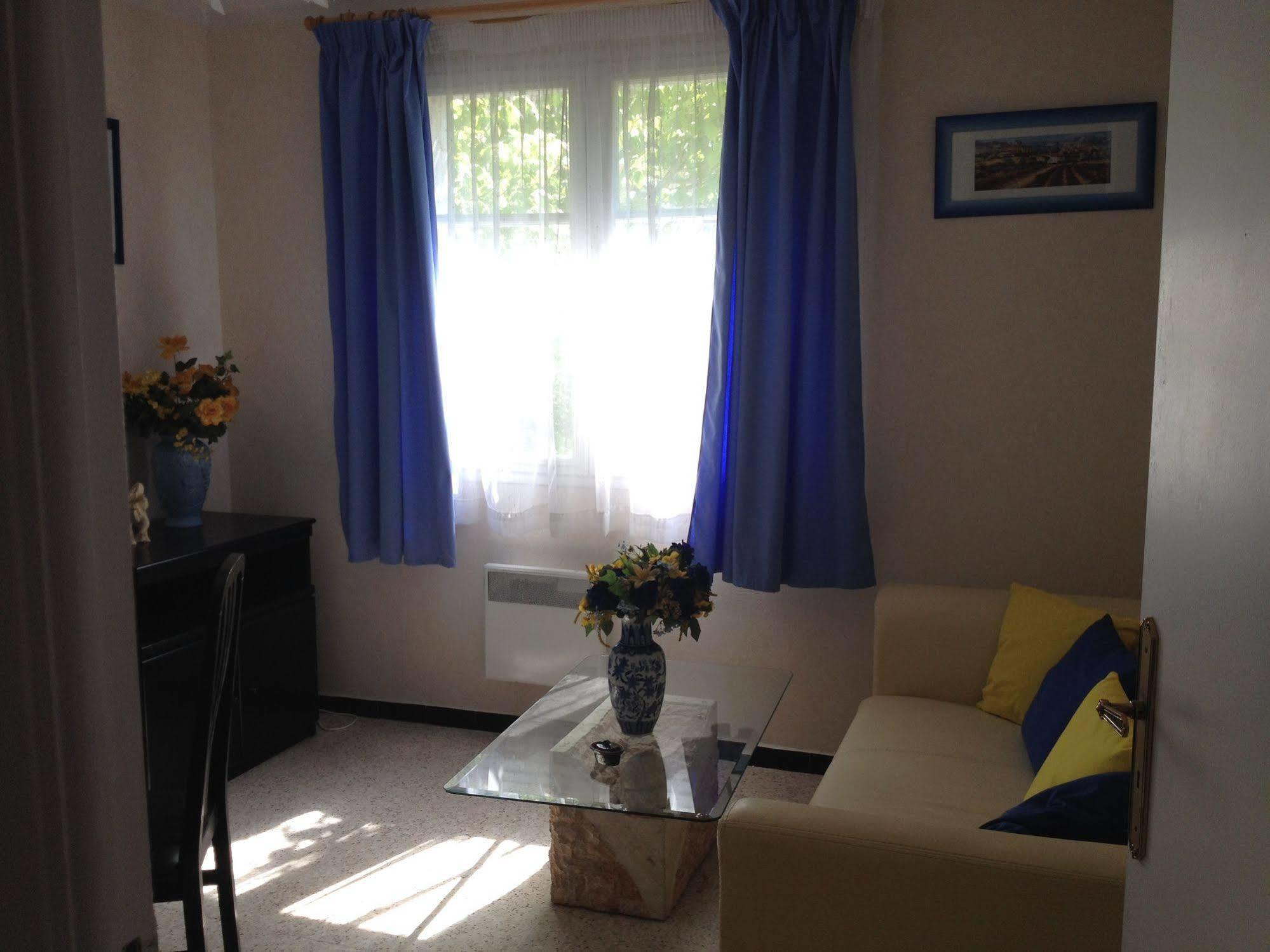 Appartement La Plage En Provence Льо Праде Екстериор снимка
